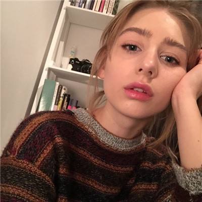 半岛棋牌游戏app下载